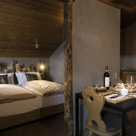 Lejlighedshotel Mountain Escape - Adults Only